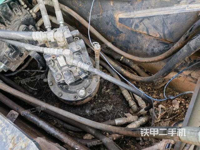 回轉(zhuǎn)馬達(dá)（上車(chē)部件）