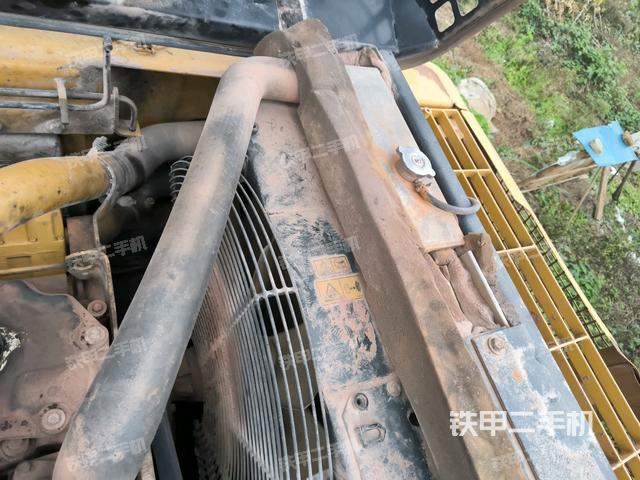 水箱+風(fēng)扇特寫(上車部件) 水箱+風(fēng)扇特寫(上車部件)