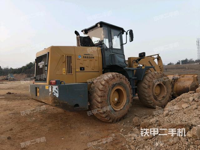 整機(jī)右后45°（整機(jī)外觀及大件）