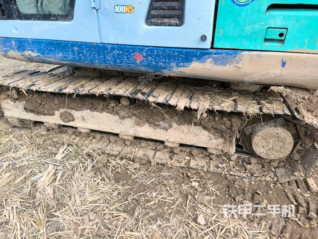 右側(cè)行走馬達蓋板（行走機構(gòu)）