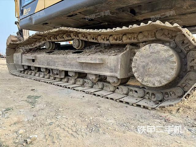 單側(cè)履帶整體（整機外觀）