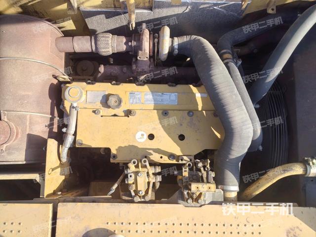 發(fā)動機(jī)整體俯視（整機(jī)外觀）