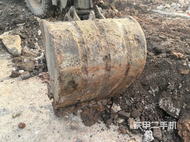 鏟斗45度（工作和回轉(zhuǎn)裝置）