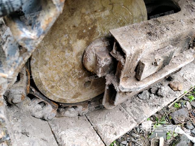 左側(cè)行走馬達(dá)蓋板（行走機(jī)構(gòu)）