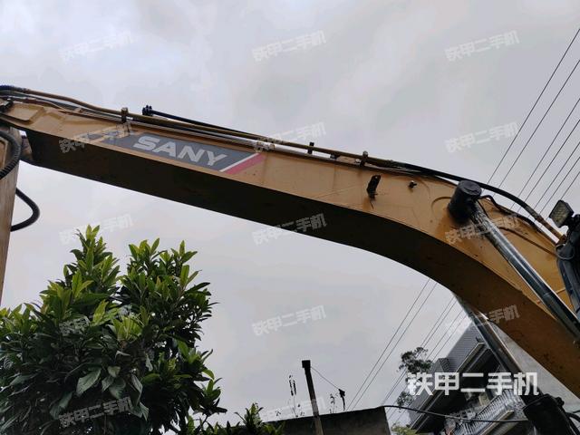 大臂整體?右側(cè)（工作和回轉(zhuǎn)裝置）