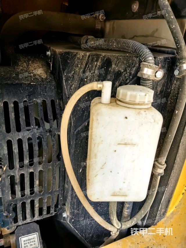 水箱+風(fēng)扇特寫（上車部件）