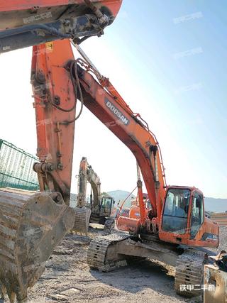 斗山 DH300LC-7 挖掘机转让出售