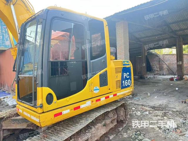 左后45(整機(jī)外觀) 左后45(整機(jī)外觀)