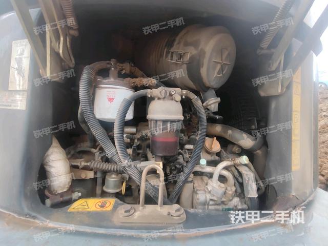 發(fā)動機室(上車部件) 發(fā)動機室(上車部件)