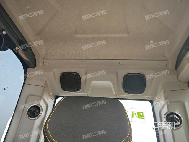 座椅后部（駕駛室部分）