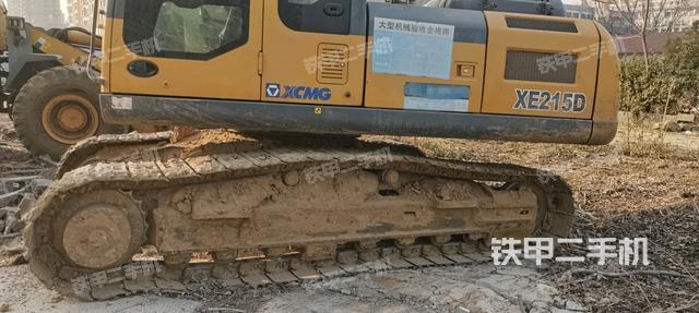 單側(cè)履帶整體（整機(jī)外觀）