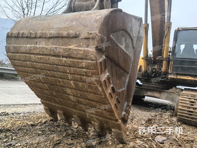 鏟斗45度（工作和回轉(zhuǎn)裝置）