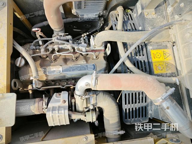 氣門室蓋螺絲特寫（上車部件）