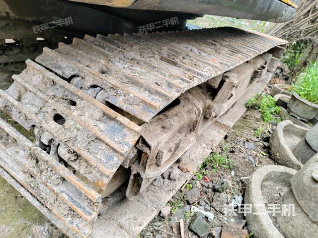 右側(cè)履帶整體（行走機(jī)構(gòu)）