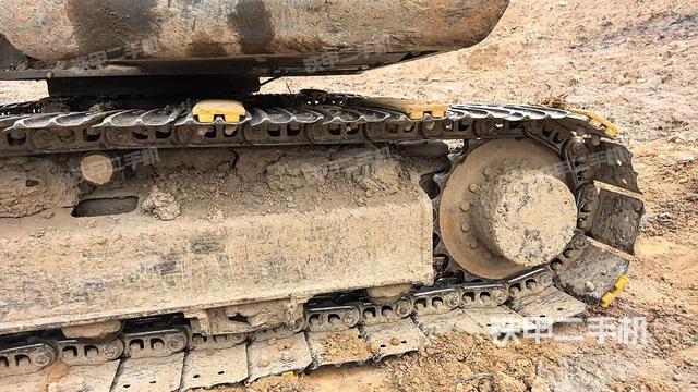 单侧履带整体（整机外观）