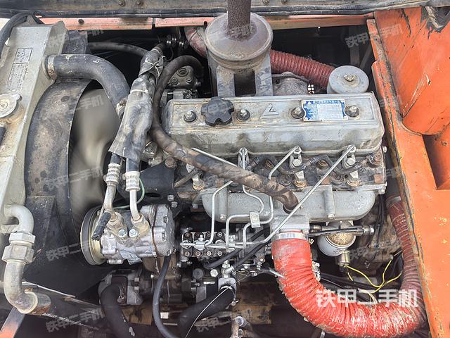 发动机整体俯视（整机外观）