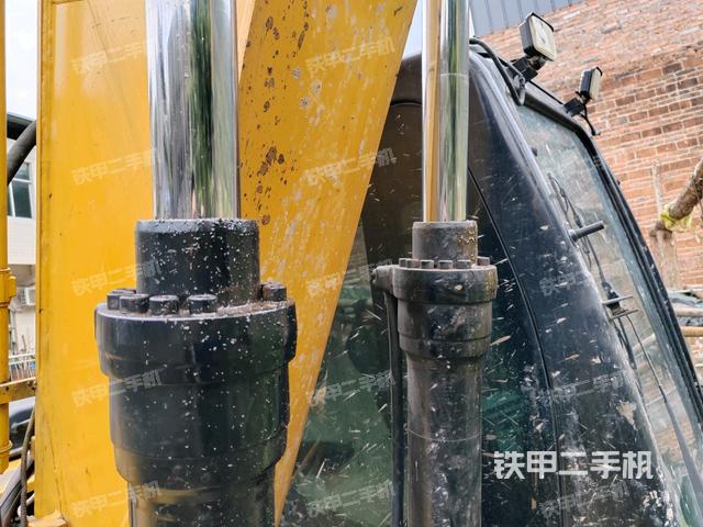 鏟斗45度（工作和回轉(zhuǎn)裝置）