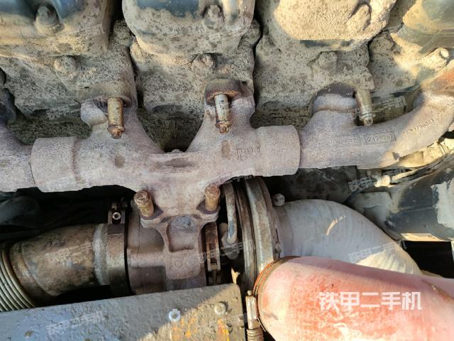 增壓器特寫(xiě)(上車(chē)部件) 增壓器特寫(xiě)(上車(chē)部件)