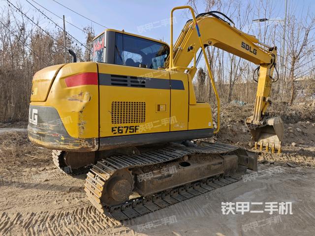 整機(jī)右后45°(整機(jī)外觀) 整機(jī)右后45°(整機(jī)外觀)