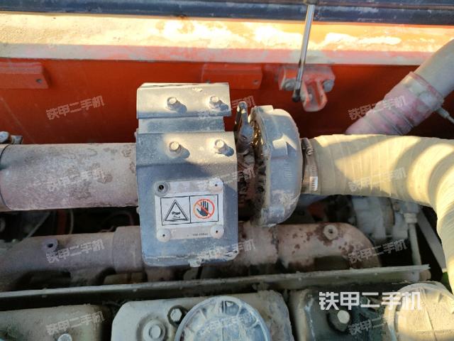 增压器特写(上车部件) 增压器特写(上车部件)