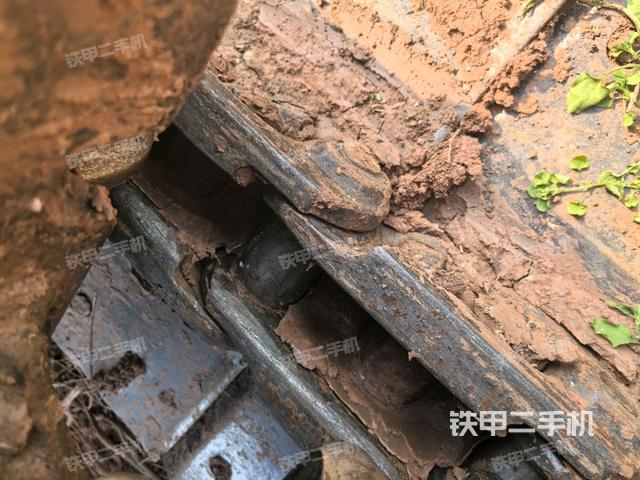 右驅(qū)動輪(行走機構(gòu)) 右驅(qū)動輪(行走機構(gòu))
