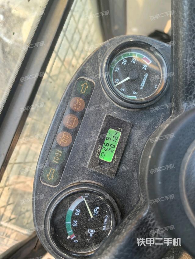 顯示屏?（駕駛室部分）