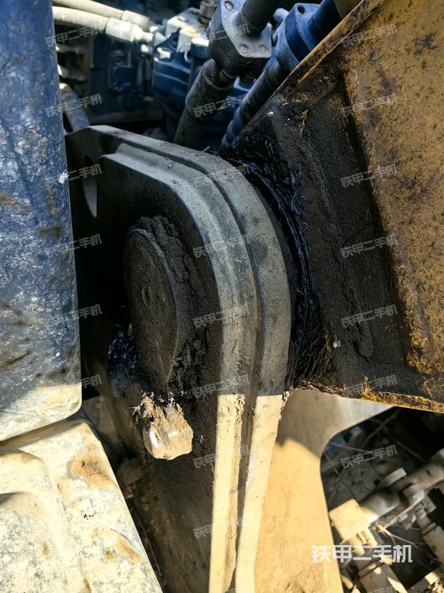 大臂根部?斜視（工作和回轉(zhuǎn)裝置）