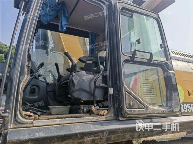 頂棚整體(駕駛室部分) 頂棚整體(駕駛室部分)