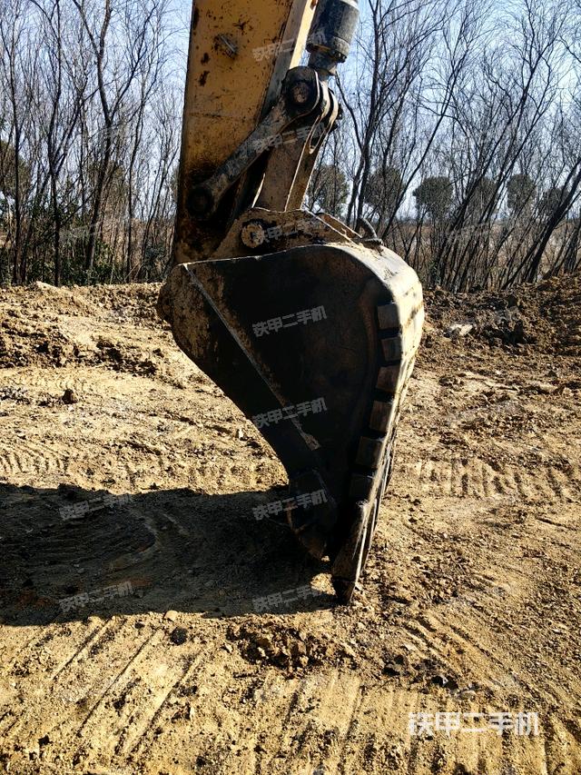 鏟斗45度（工作和回轉(zhuǎn)裝置）