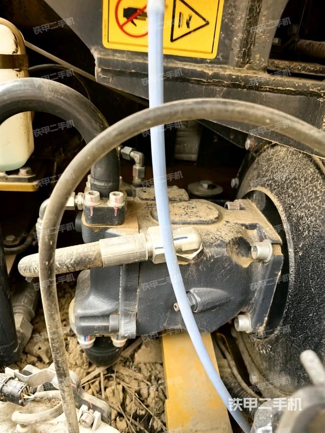 液壓泵室（大件艙室）