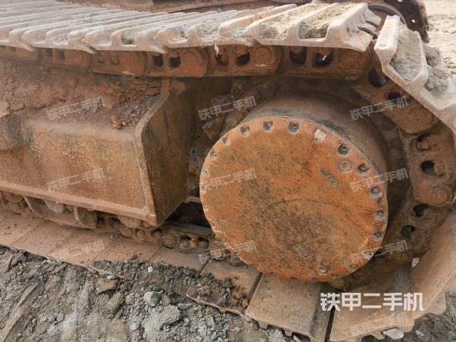 右驅(qū)動輪(行走機構(gòu)) 右驅(qū)動輪(行走機構(gòu))