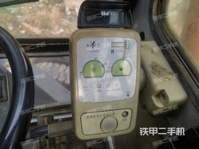 顯示屏?(駕駛室部分) 顯示屏?(駕駛室部分)