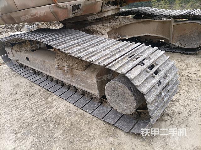 单侧履带整体（整机外观）