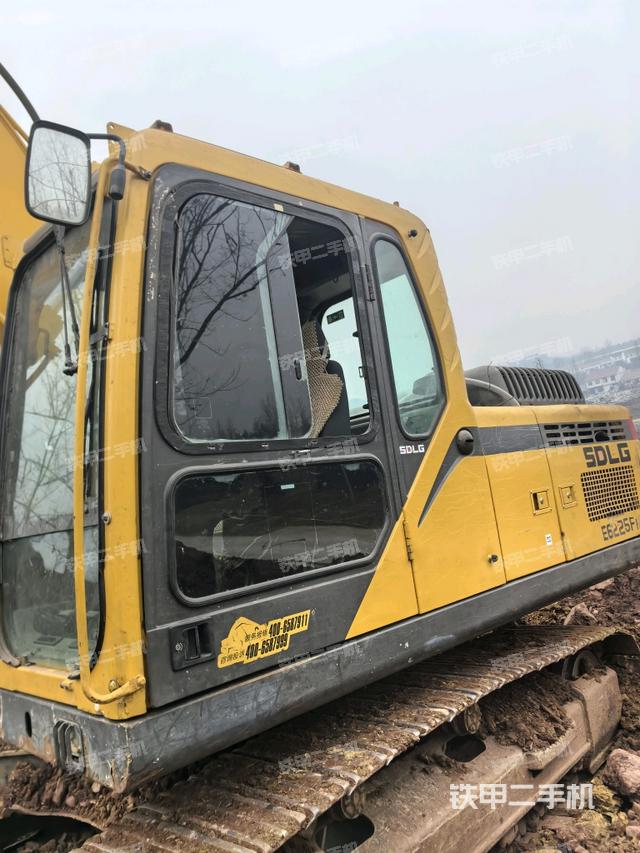 駕駛室正側（駕駛室部分）