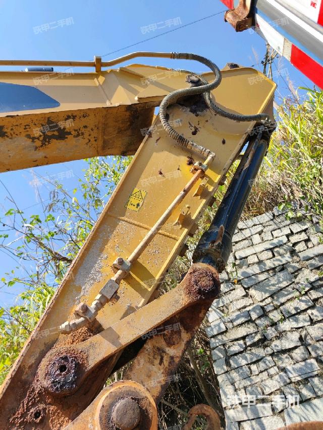 小臂整體右前（工作和回轉(zhuǎn)裝置）