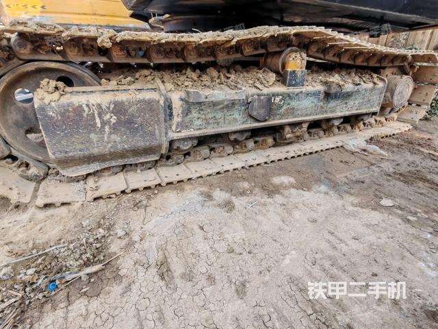 單側(cè)履帶整體（整機外觀）