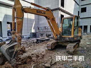 山東臨工E655F挖掘機(jī)