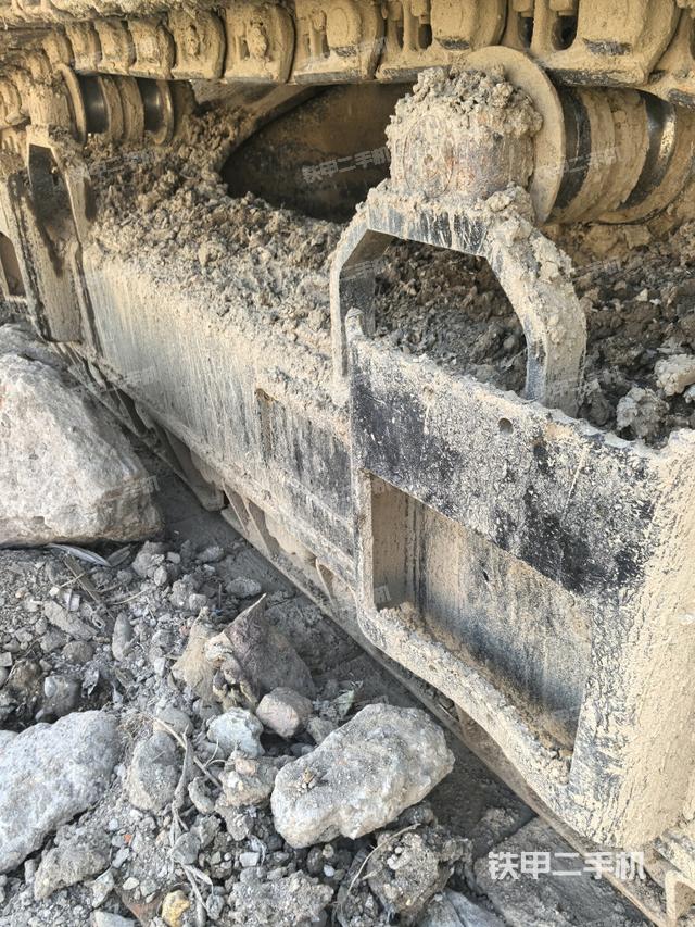 左托鏈輪和鏈筋(行走機構(gòu)) 左托鏈輪和鏈筋(行走機構(gòu))