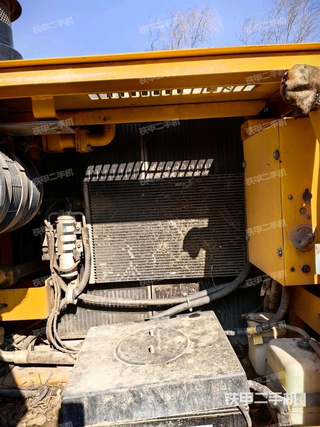 散熱器正面（大件艙室）