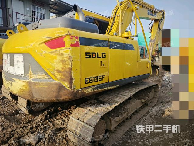 右后45(整機(jī)外觀) 右后45(整機(jī)外觀)