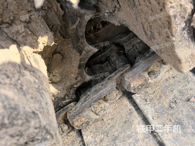 右驅(qū)動輪(行走機構(gòu)) 右驅(qū)動輪(行走機構(gòu))