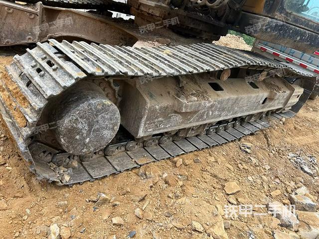 单侧履带整体（整机外观）