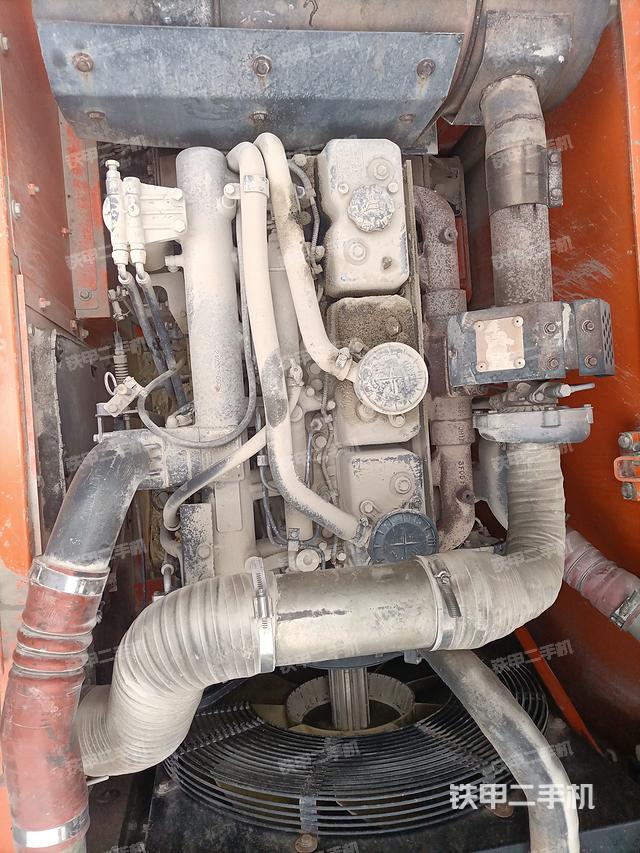 发动机整体俯视（整机外观）