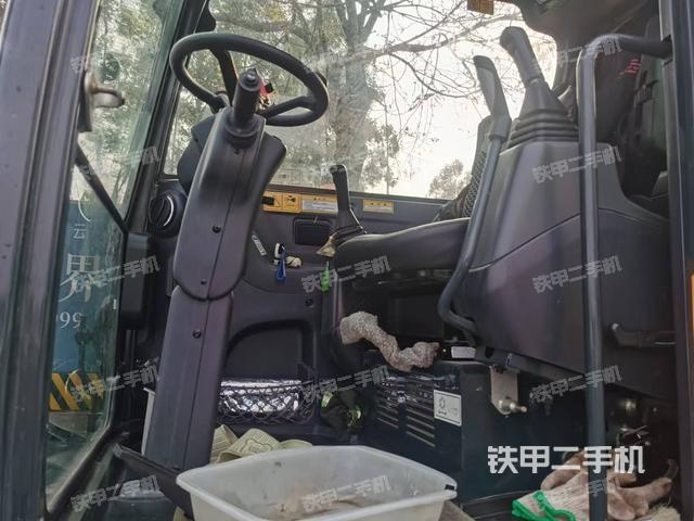 发动机整体俯视（整机外观）