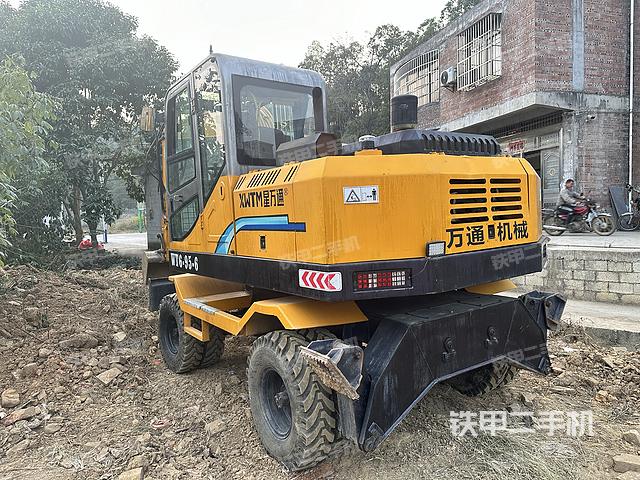 整机右后45°（整机外观）