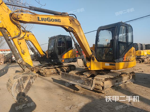 柳工CLG9055E挖掘机