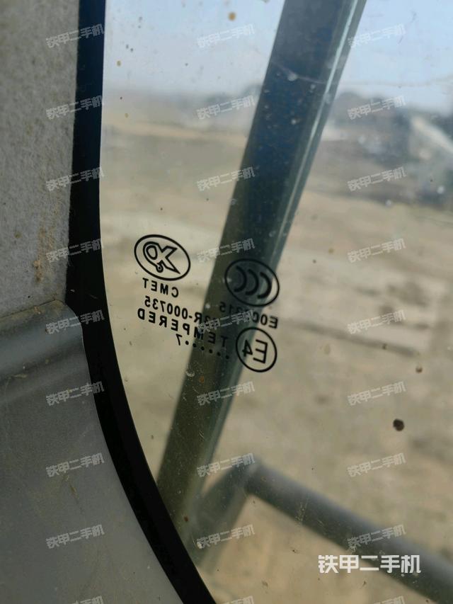 后窗玻璃角標(biāo)（駕駛室部分）