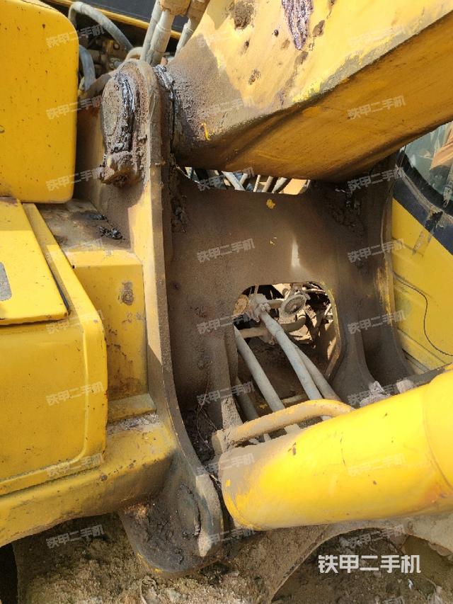 大臂根部?斜視（工作和回轉裝置）