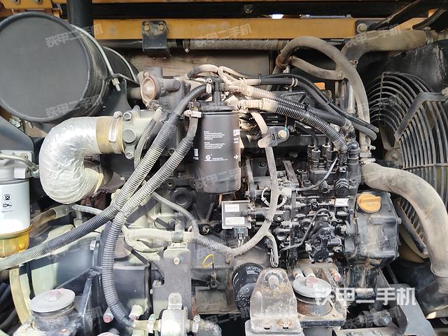 發(fā)動機(jī)整體俯視（整機(jī)外觀）