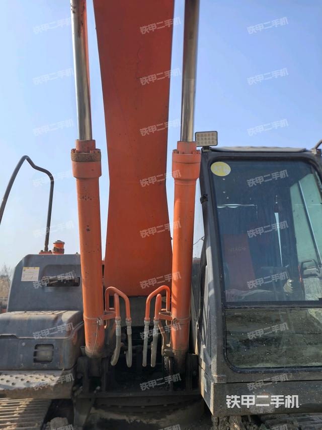 大臂油缸整體?豎拍（工作和回轉裝置）